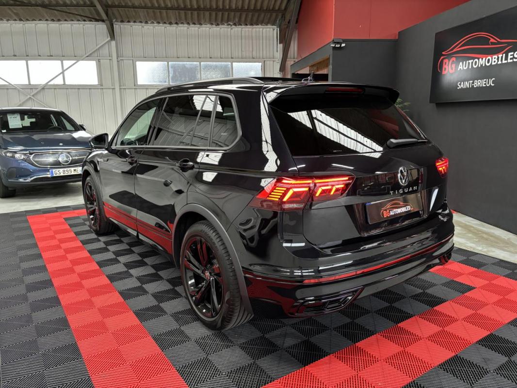 Volkswagen Tiguan - 2.0 TDi 150 CH DSG7 BLACK R-LINE EXCLUSIVE - GARANTIE 20 MOIS