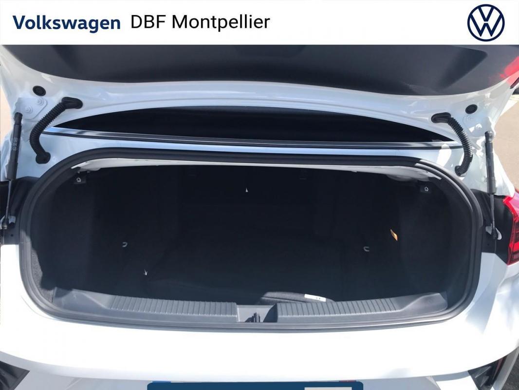 Volkswagen T-Roc - CAB FL 1.5 TSI 150 DSG7 R LINE