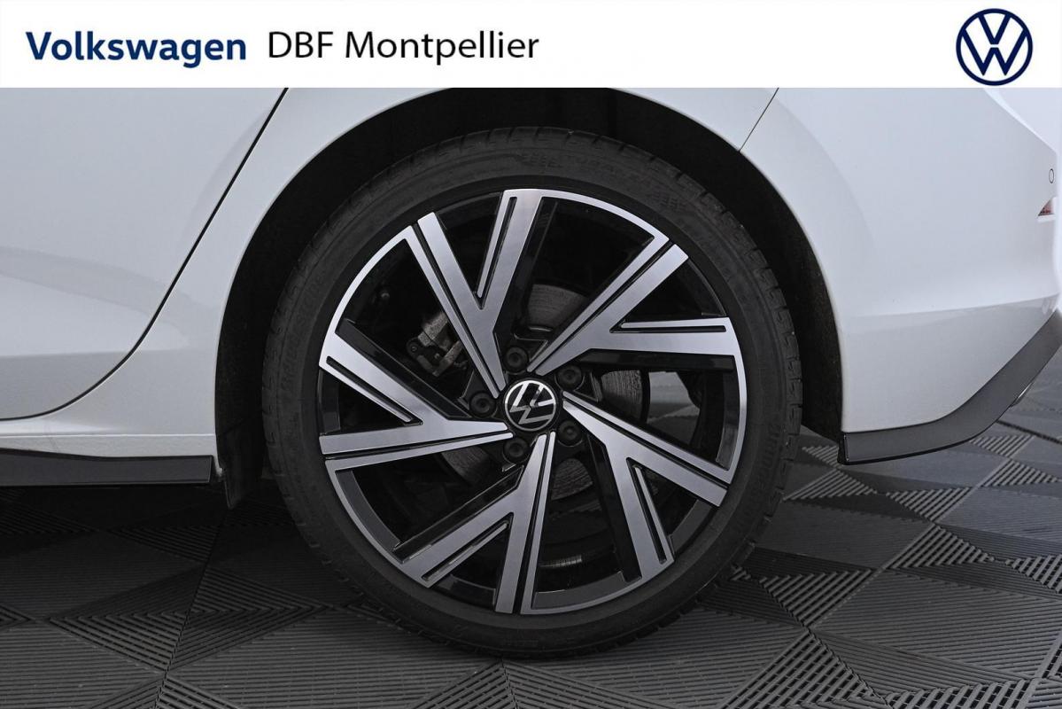 Volkswagen Golf - 1.5 eTSI OPF 130 DSG7 R-Line