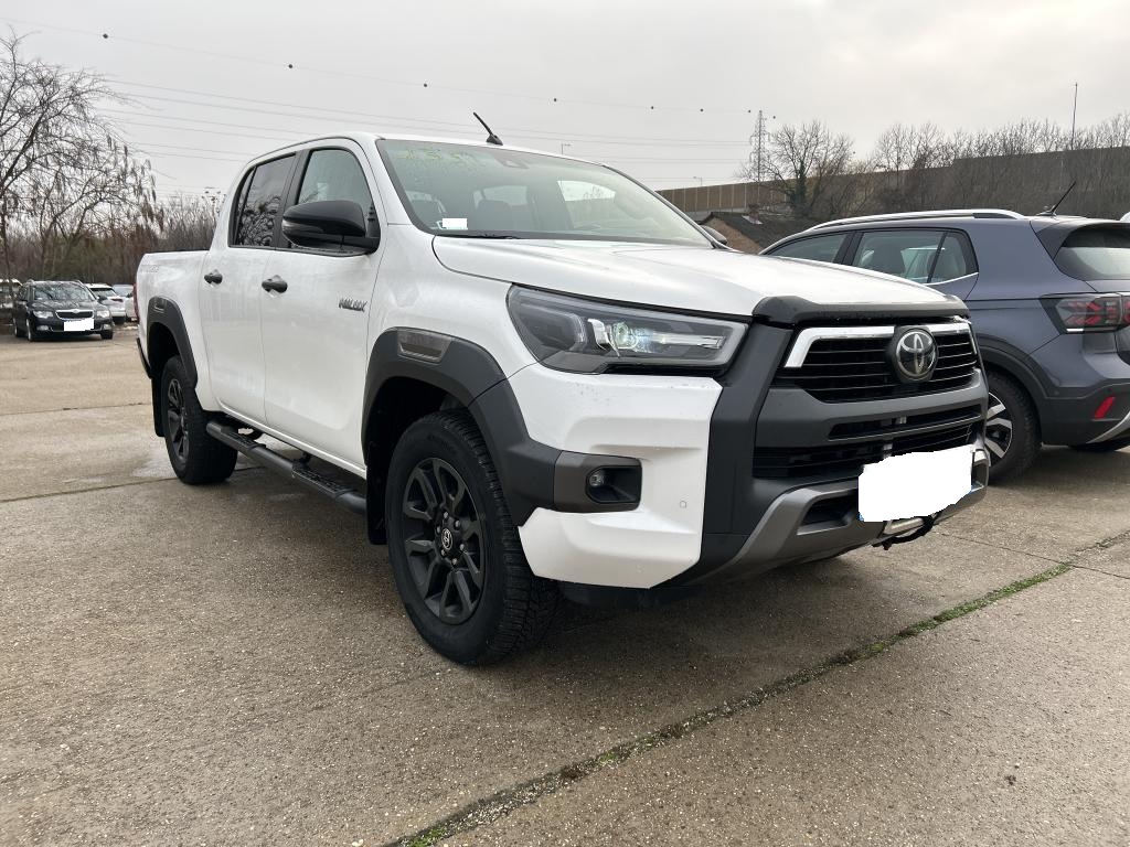 Toyota Hilux IV 4WD 2.8 D-4D 204 DOUBLE CABINE INVINCIBLE 4x4 BOITE MANUELLE